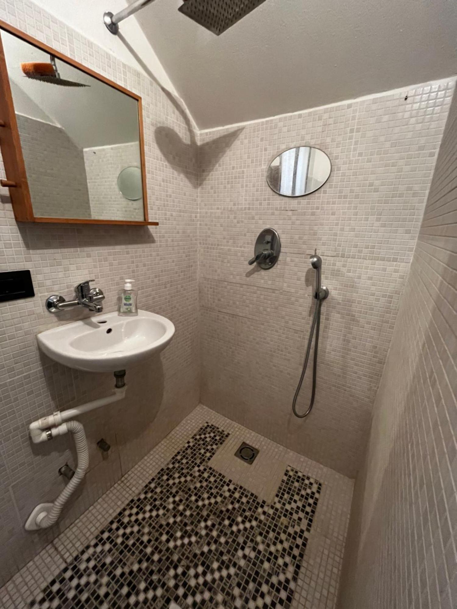 Camera Con Bagno Mirjana Cislago Dış mekan fotoğraf