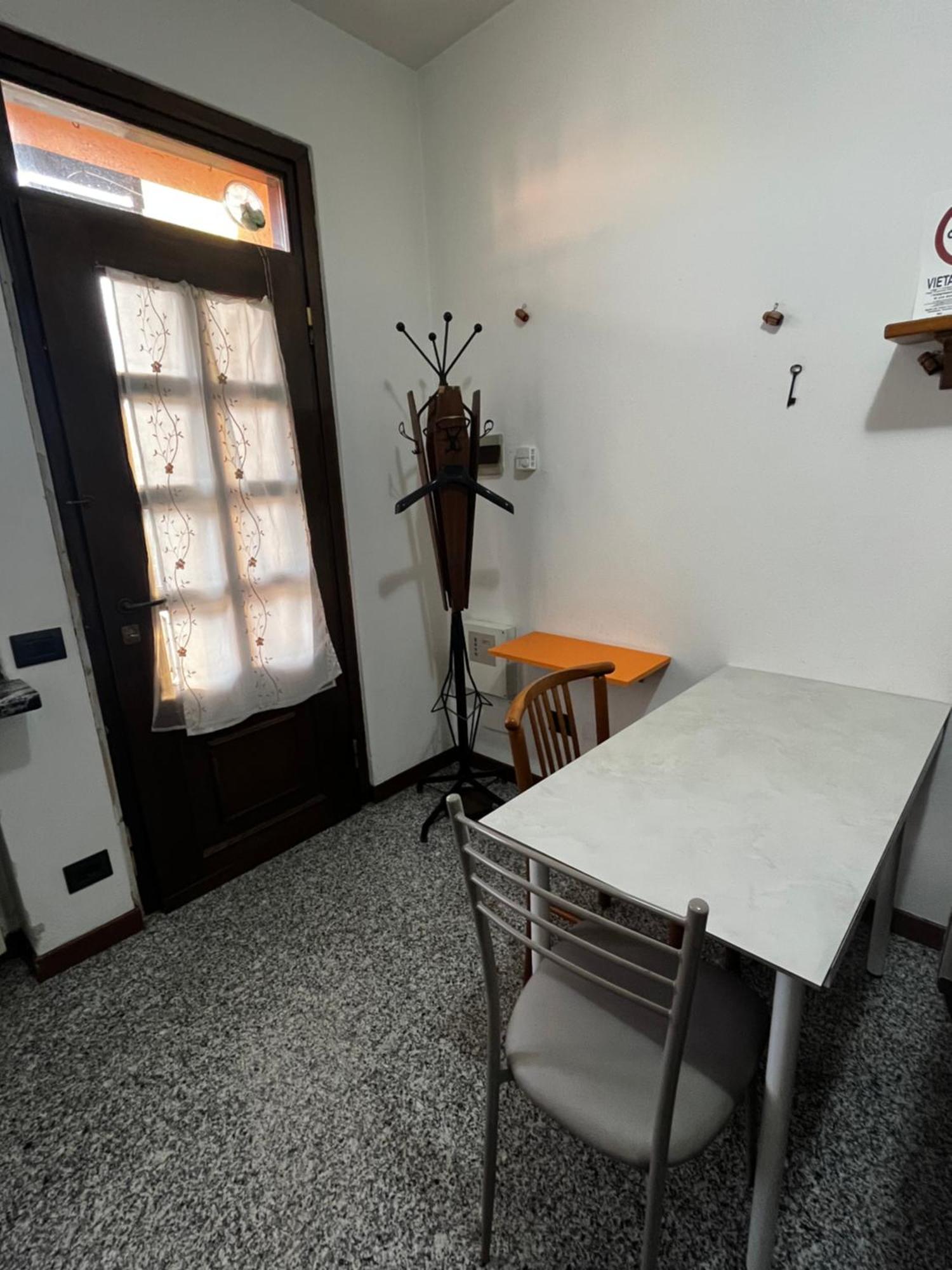 Camera Con Bagno Mirjana Cislago Dış mekan fotoğraf
