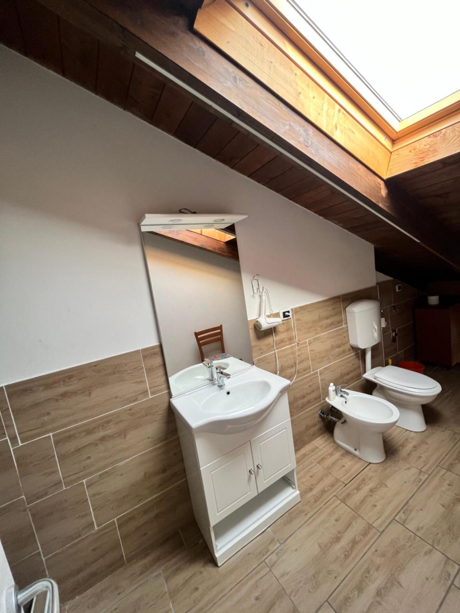 Camera Con Bagno Mirjana Cislago Dış mekan fotoğraf